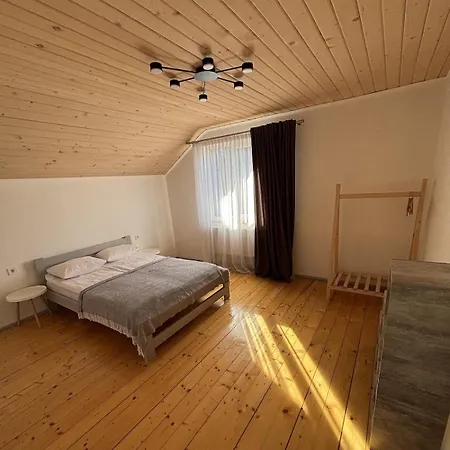 House Apartment *