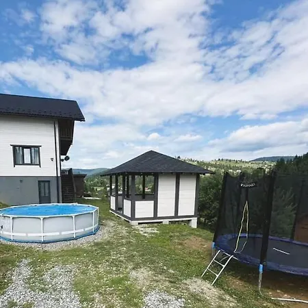 House Apartment Yablunytsya